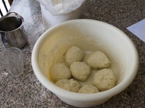 Shishbarak: dough