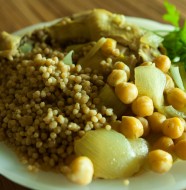 Palestinian Couscous (Maftoul)